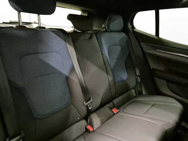 Volvo EX30 E60 Plus Swiss Black Edition
