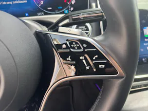 Mercedes-Benz E 220 d 4Matic 9G-Tronic