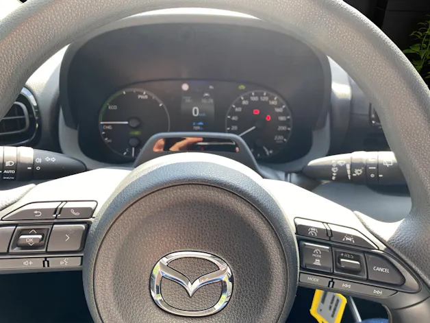 Mazda 2 Hybrid Prime-line
