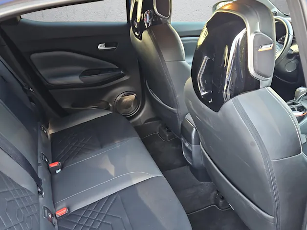 Nissan Juke 1.0 DIG-T tekna