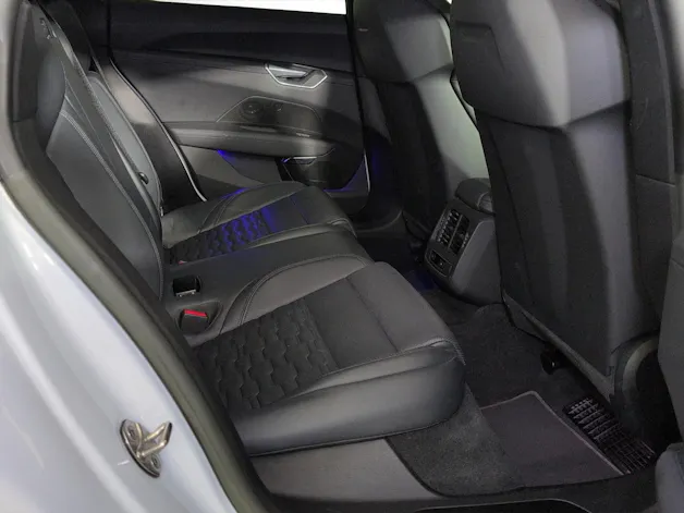 Audi e-tron GT quattro