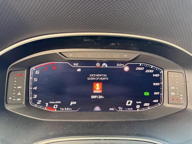 SEAT Arona 1.5 TSI DSG XPERIENCE