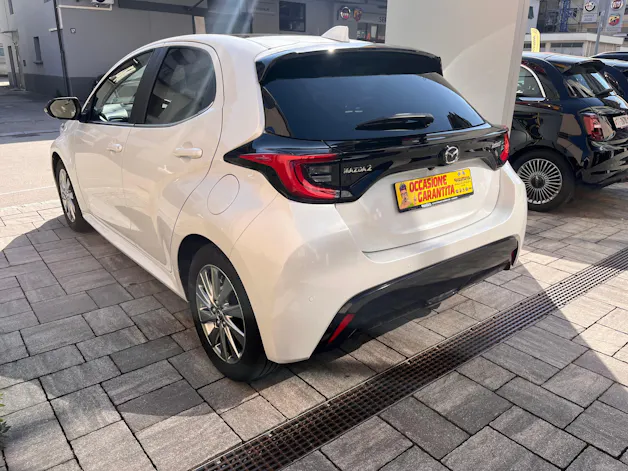 Mazda 2 Hybrid Select