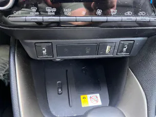 Mazda 2 Hybrid Select