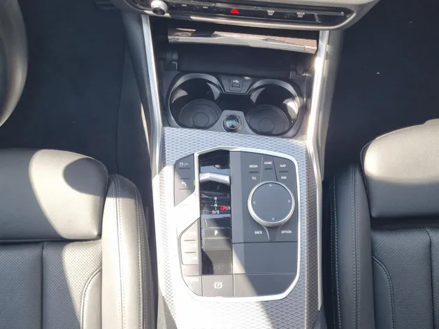BMW 320d xDrive 48V Touring Steptronic M Sport