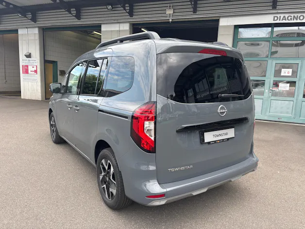 Nissan Townstar Kombi 1.3 DIG-T L1 Tekna DCT