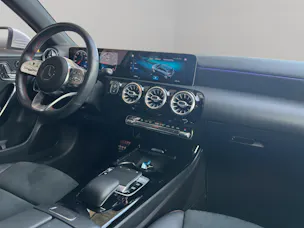 Mercedes-Benz A 180 d AMG Line