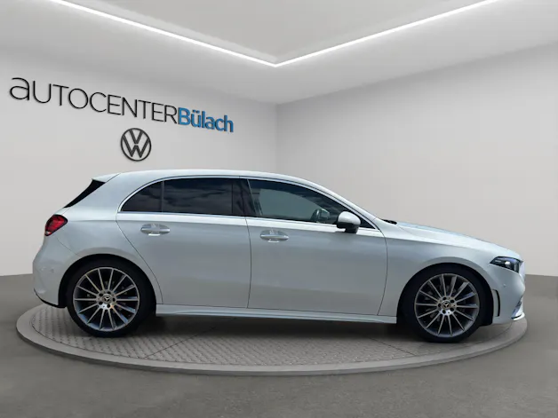 Mercedes-Benz A 180 d AMG Line