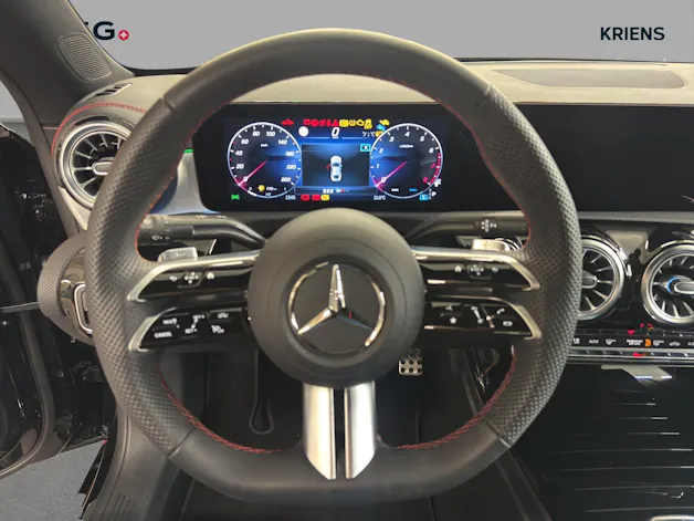 Mercedes-Benz CLA 250 4M - AMG / Rückfahrkamera / Smartphone Integration / Night-Paket