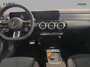 Mercedes-Benz CLA 250 4M - AMG / Rückfahrkamera / Smartphone Integration / Night-Paket