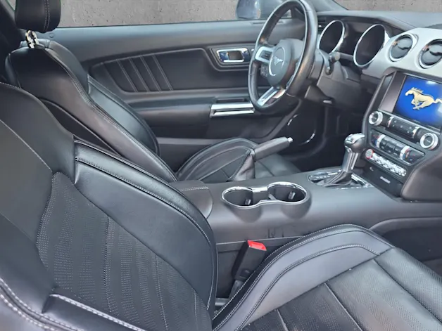 Ford Mustang Fastback 2.3 Automat