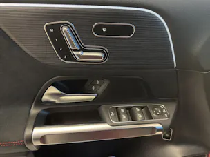 Mercedes-Benz EQB 350 66,5 kWh 4Matic Swiss Star