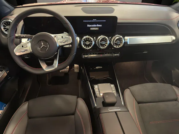 Mercedes-Benz EQB 350 66,5 kWh 4Matic Swiss Star