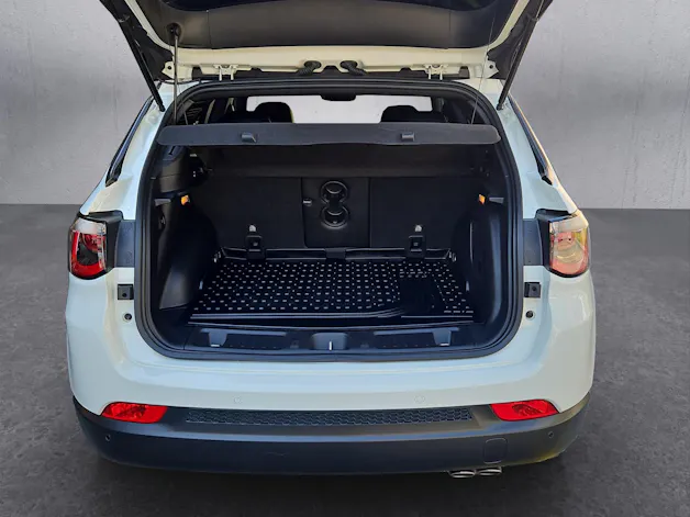 Jeep Compass 1.3 First Edition