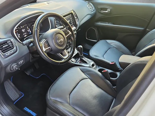 Jeep Compass 1.3 First Edition