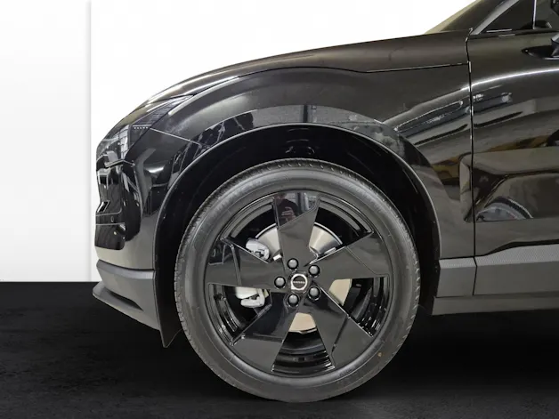 Volvo EX30 E60 Plus Swiss Black Edition