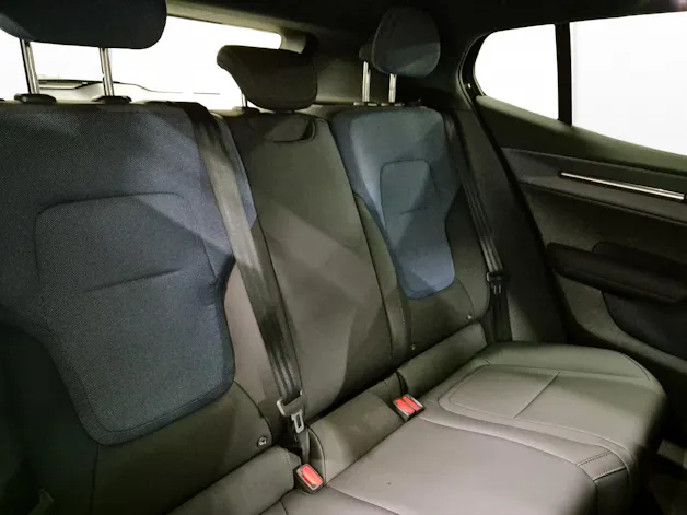 Volvo EX30 E60 Plus Swiss Black Edition