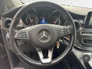 Mercedes-Benz V 250 d lang Avantgarde 4Matic G-Tronic
