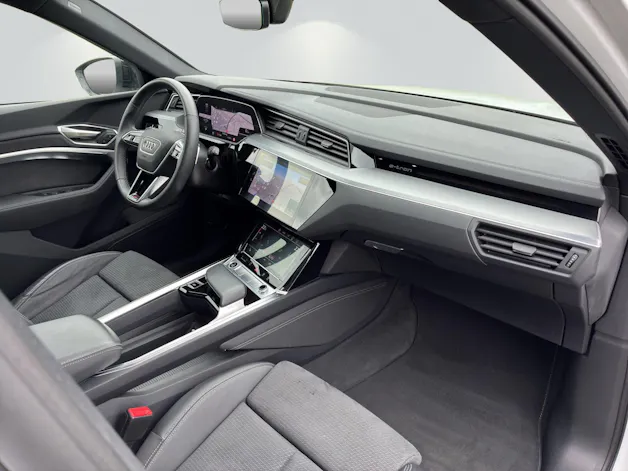 Audi e-tron 55 S Line Black Edition quattro