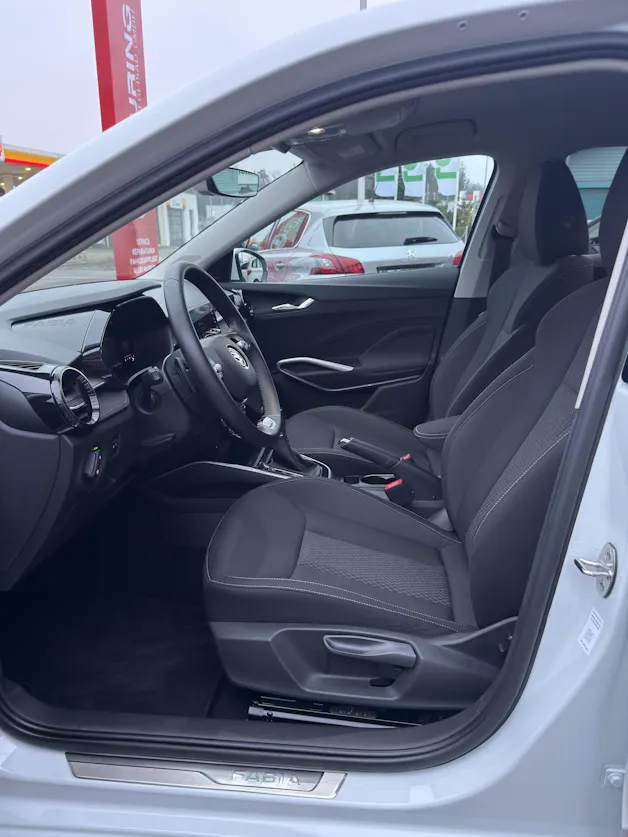 Škoda Fabia 1.0 TSI Selection DSG
