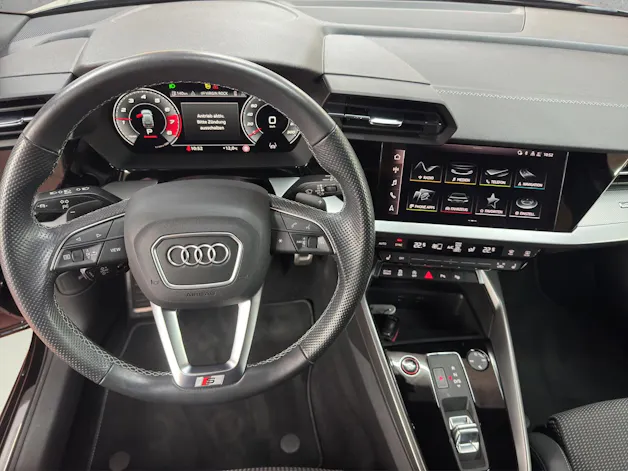 Audi S3 Sportback 2.0 TFSI quattro S-tronic