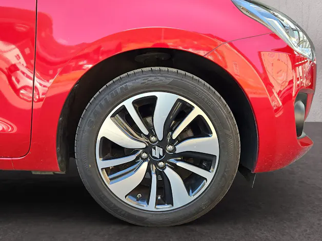 Suzuki Swift 1.0i Compact Top Hybrid