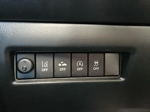 Suzuki Swift 1.0i Compact Top Hybrid