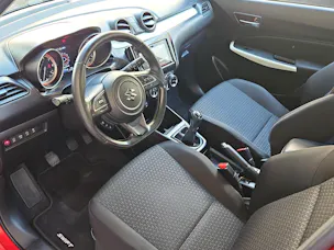 Suzuki Swift 1.0i Compact Top Hybrid