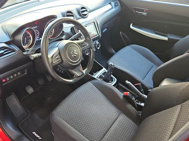 Suzuki Swift 1.0i Compact Top Hybrid