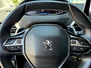 Peugeot 3008 1.2 PureTech Allure Noir Perla EAT8