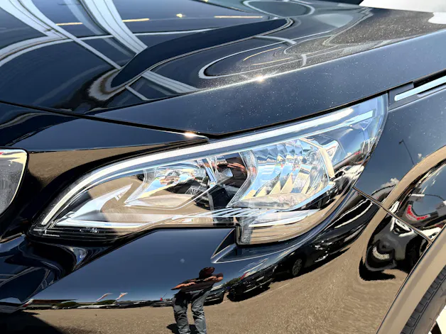 Peugeot 3008 1.2 PureTech Allure Noir Perla EAT8