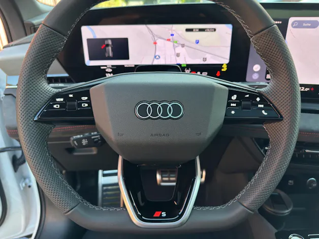 Audi Q6 e-tron quattro