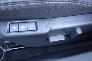 Peugeot 2008 1.2 145 MHEV GT