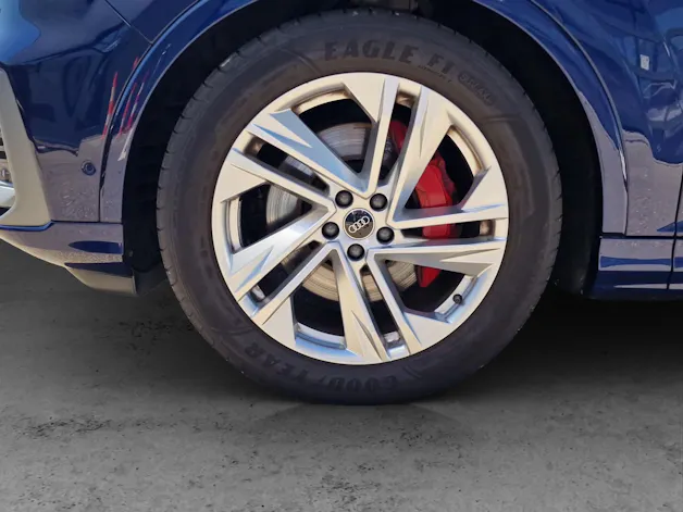 Audi Q7 55 TFSI S Line quattro tiptronic
