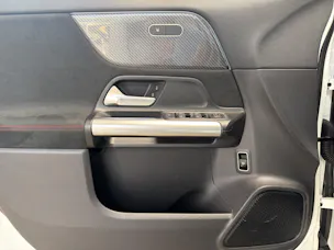 Mercedes-Benz GLA 200 7G-DCT