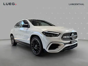 Mercedes-Benz GLA 200 7G-DCT