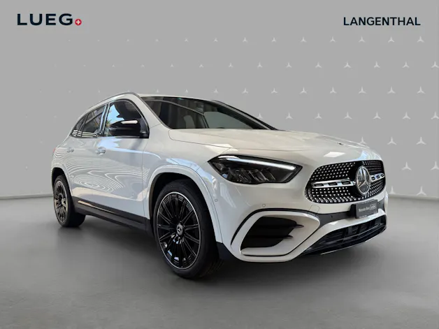 Mercedes-Benz GLA 200 7G-DCT