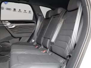 VW Touareg 3.0 TSI eHybrid R Final Edition Tiptronic