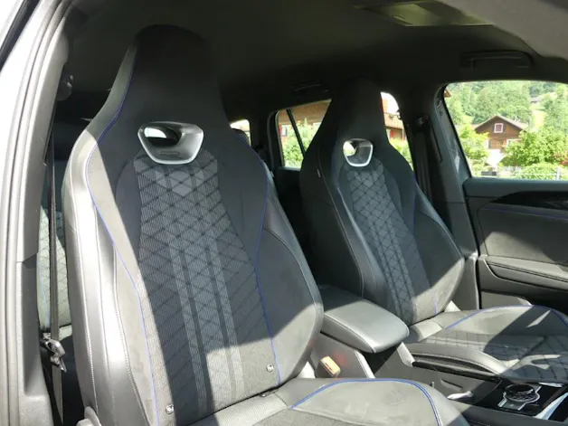 VW Tayron 2.0 TSI R-Line DSG 4Motion