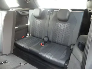VW Tayron 2.0 TSI R-Line DSG 4Motion