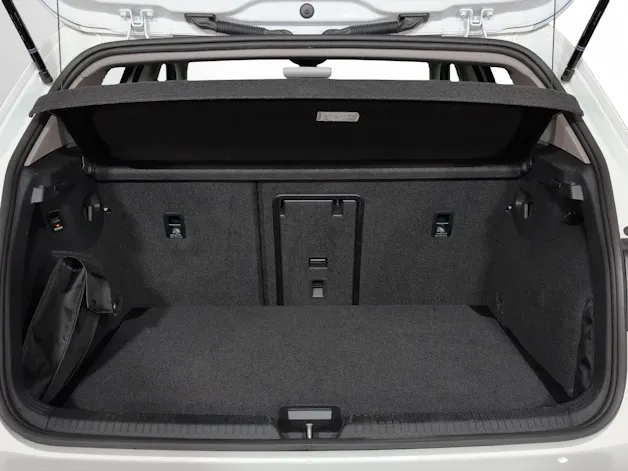 VW Golf 1.5 e TSI mHEV Life DSG
