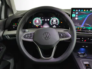 VW Golf 1.5 e TSI mHEV Life DSG