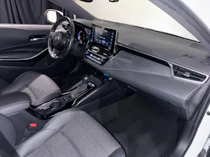Toyota Corolla 2.0 HSD Premium e-CVT | CH | 1.Hand |