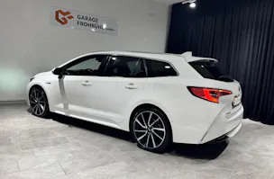 Toyota Corolla 2.0 HSD Premium e-CVT | CH | 1.Hand |