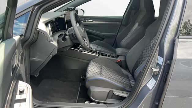 VW Golf Variant R-Line 2.0 TSI 204PS 4Motion