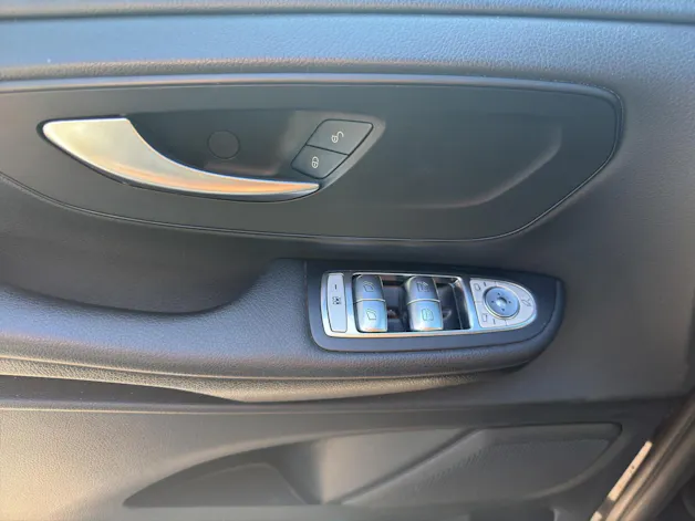 Mercedes-Benz V 300 d extralang 4Matic 9G-Tronic