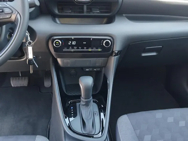 Toyota Yaris 1.5 Comfort e-CVT