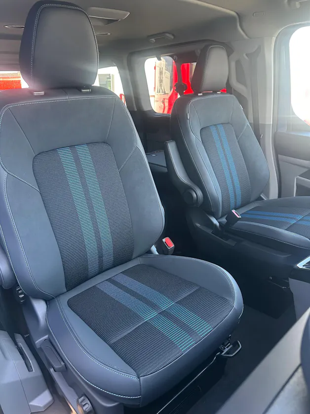 Ford Tourneo Custom 340 L1 2.5 Durat Sport/PHEV