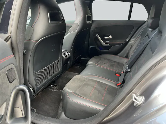 Mercedes-Benz CLA Shooting Brake 200 d 4Matic AMG Line