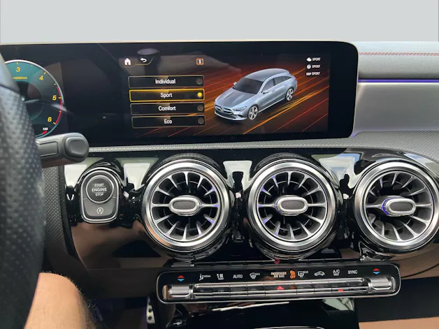 Mercedes-Benz CLA Shooting Brake 200 d 4Matic AMG Line